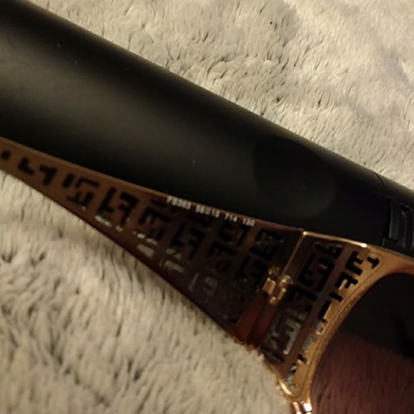 Authentic Fendi gold frame sunglasses. main image 6
